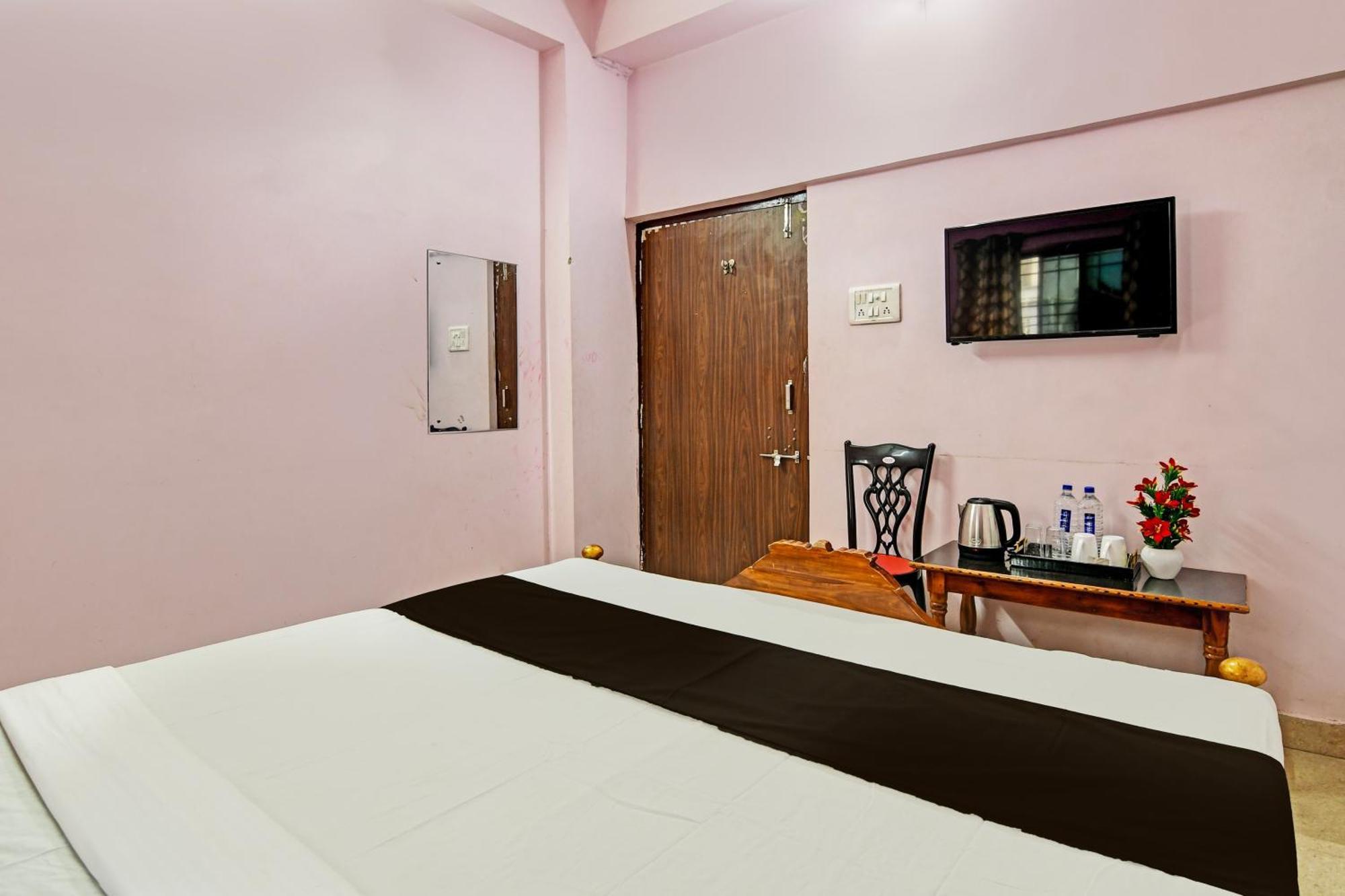 Hotel O Mahalaxmi Lodge Urāli 外观 照片
