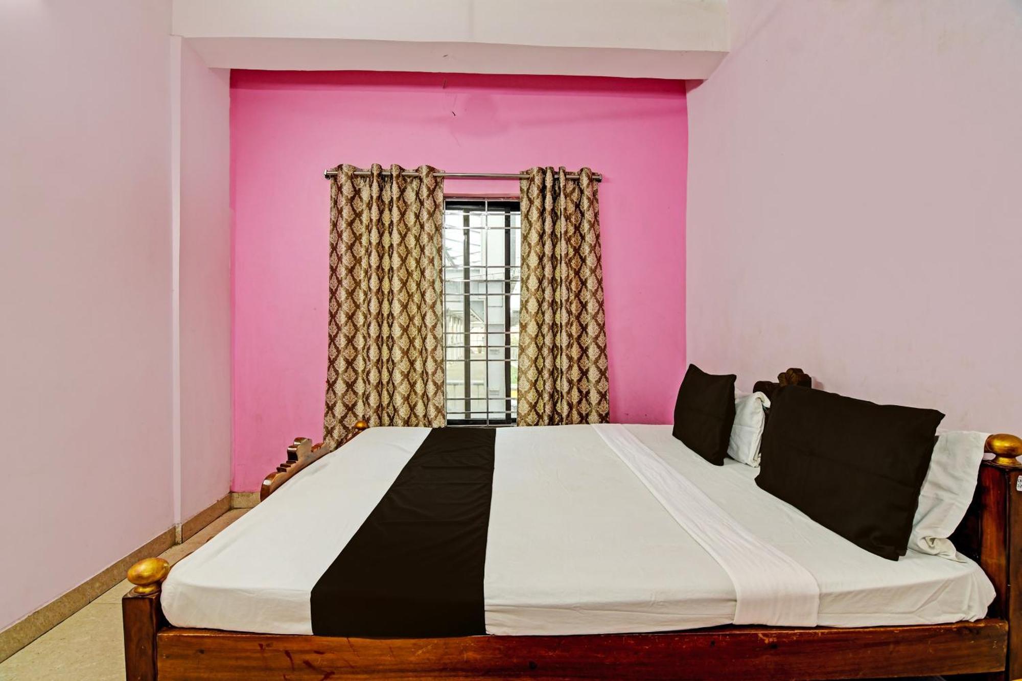 Hotel O Mahalaxmi Lodge Urāli 外观 照片